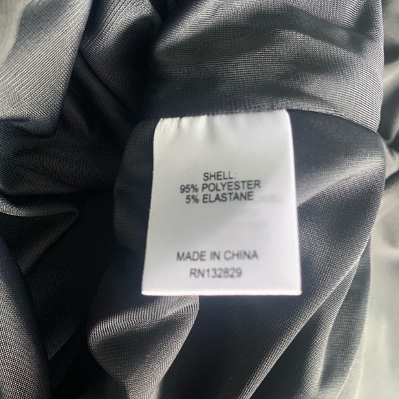 L’ACADEMIE Black Mae Crop Top size medium - Picture 10 of 11